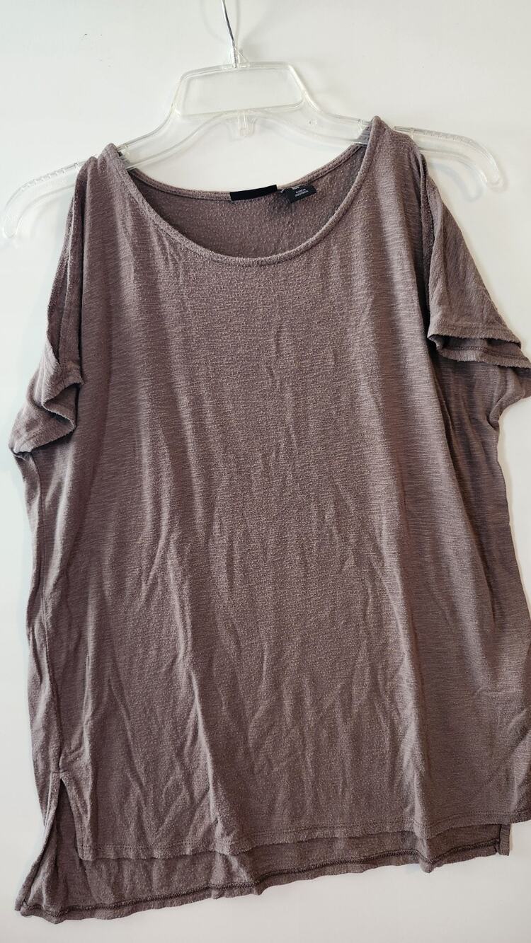 Tahari Knit Top Womens Small S Taupe Mauve Scoop Neck Slub Tee Side Slits #409